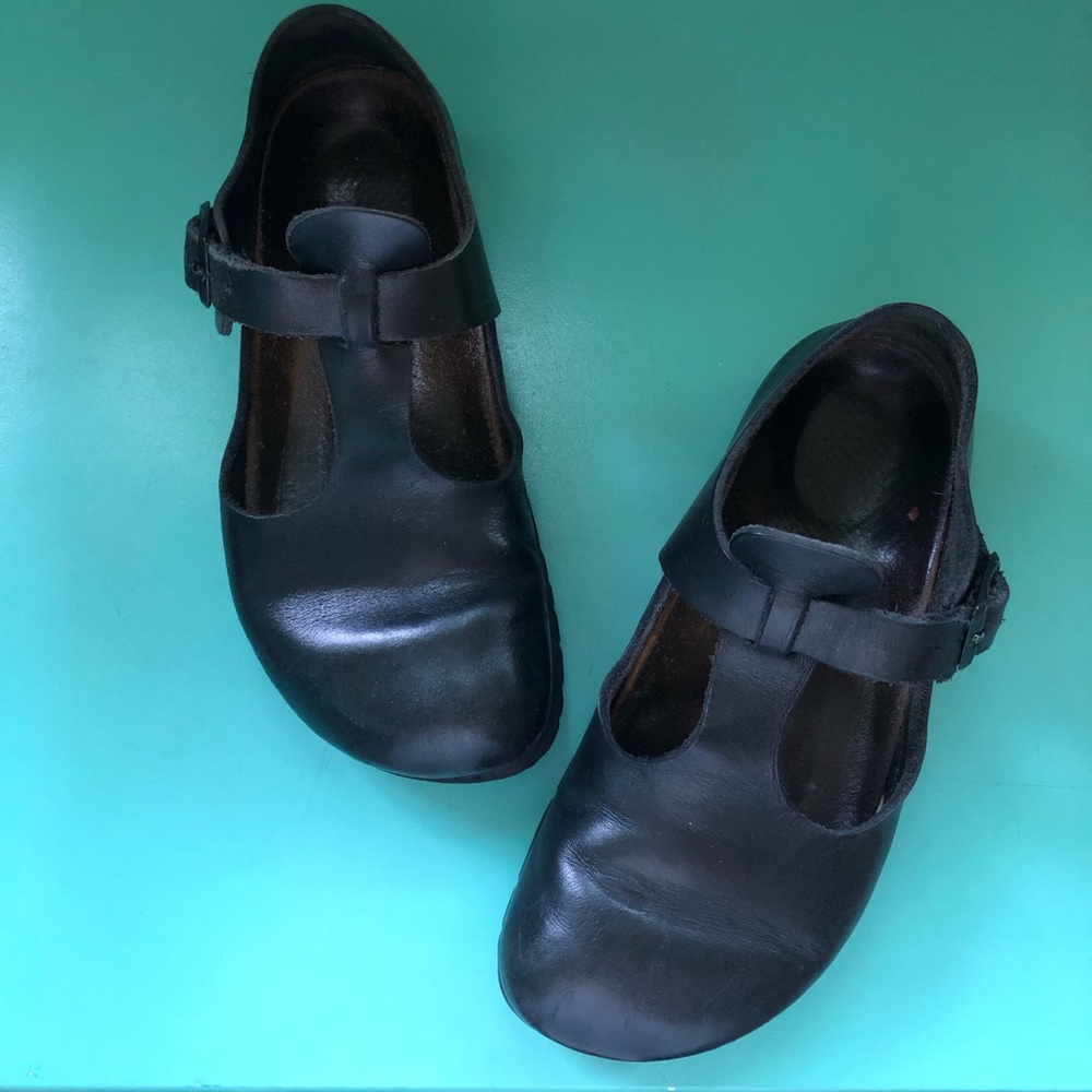 Birkenstock Paris - Black - Sz 35